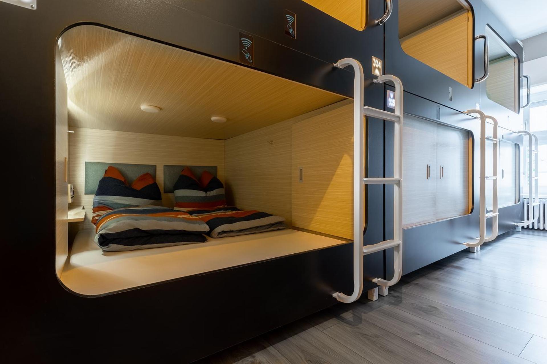 Mue Cubes - Capsule Hotel Basilea Exterior foto